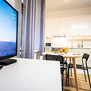Spacious With 3 Meter Ceilings, Powisle, The Old Town Apartament Warszawa